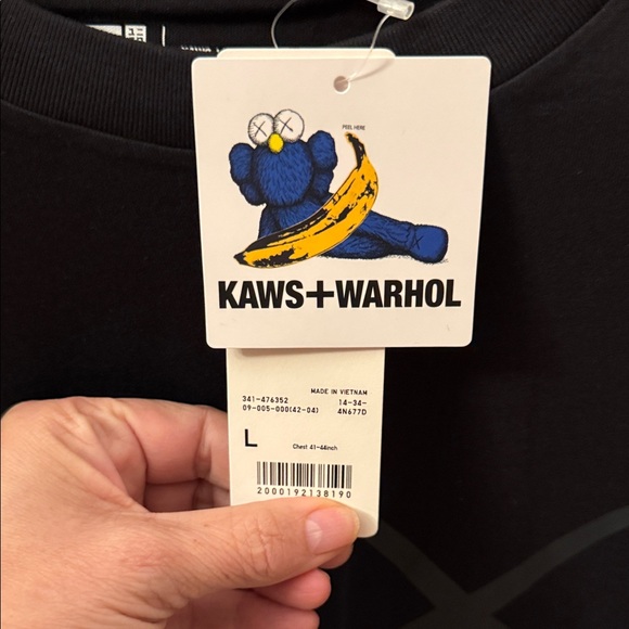 Black Graphic T-Shirt Kaws + Warhol - Picture 2 of 4